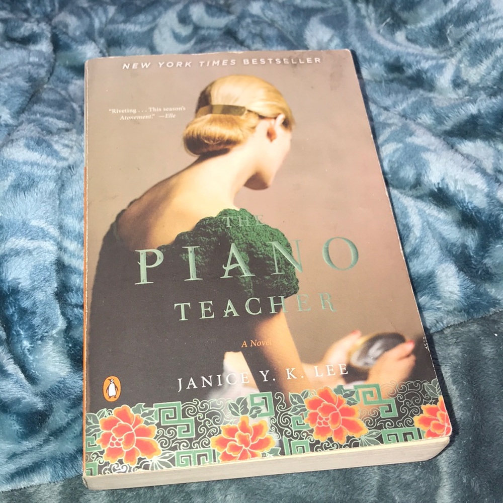 Penguin books Piano Teacher Janice Y.K. Lee 📚💕